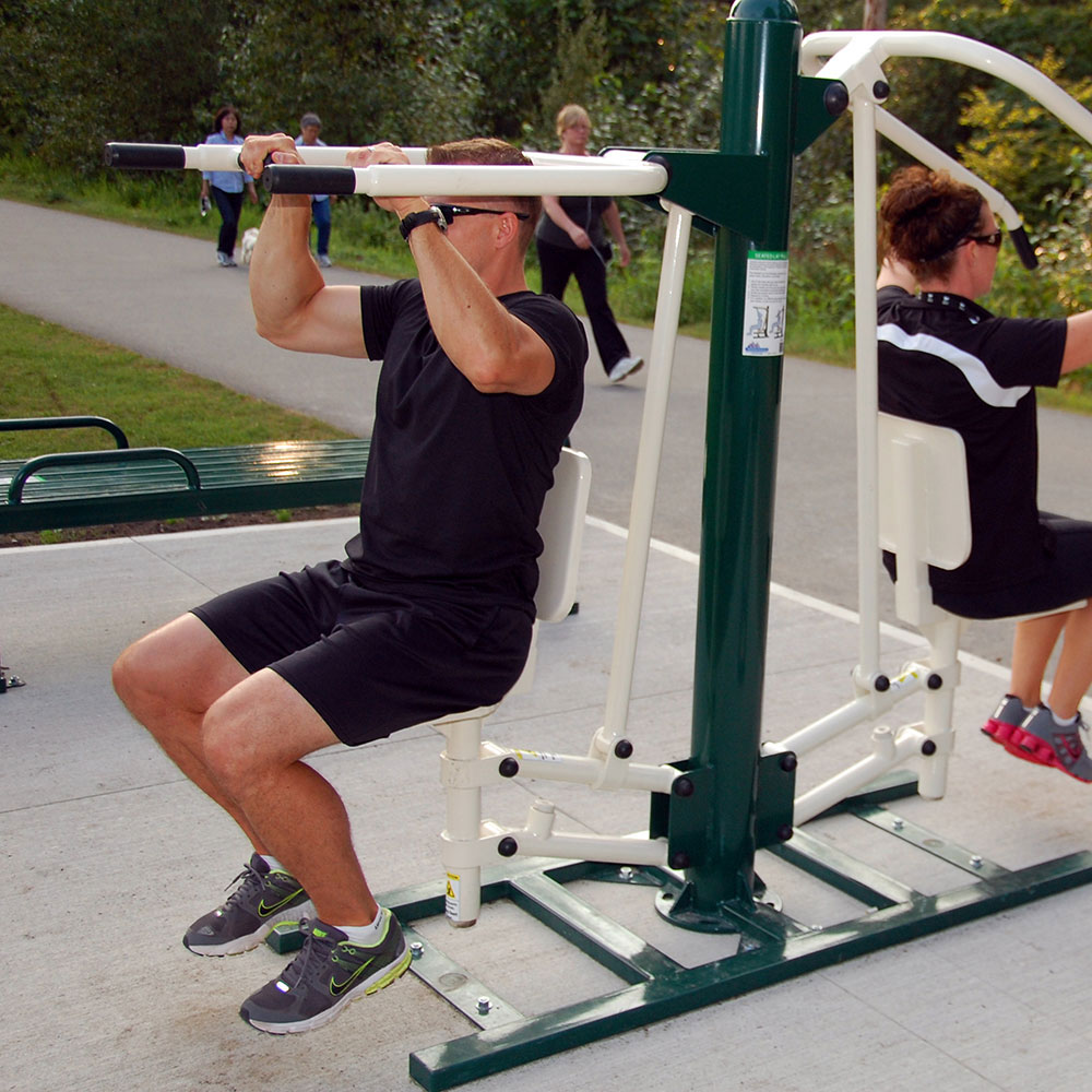 Outdoor-Equipment-for-Military-Workouts